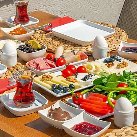 Hotel Siriusmi 3*